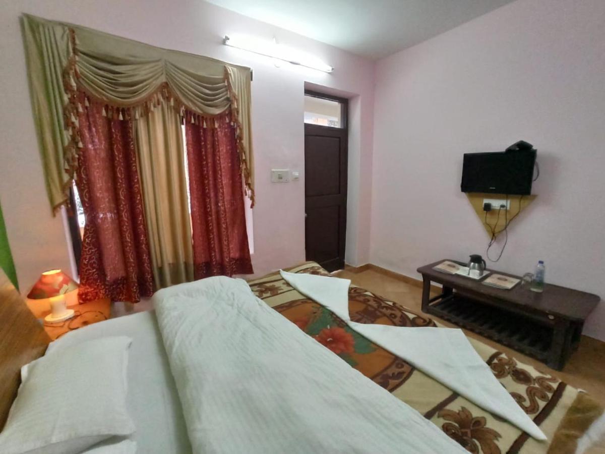 Hotel Him View Manali  Luaran gambar
